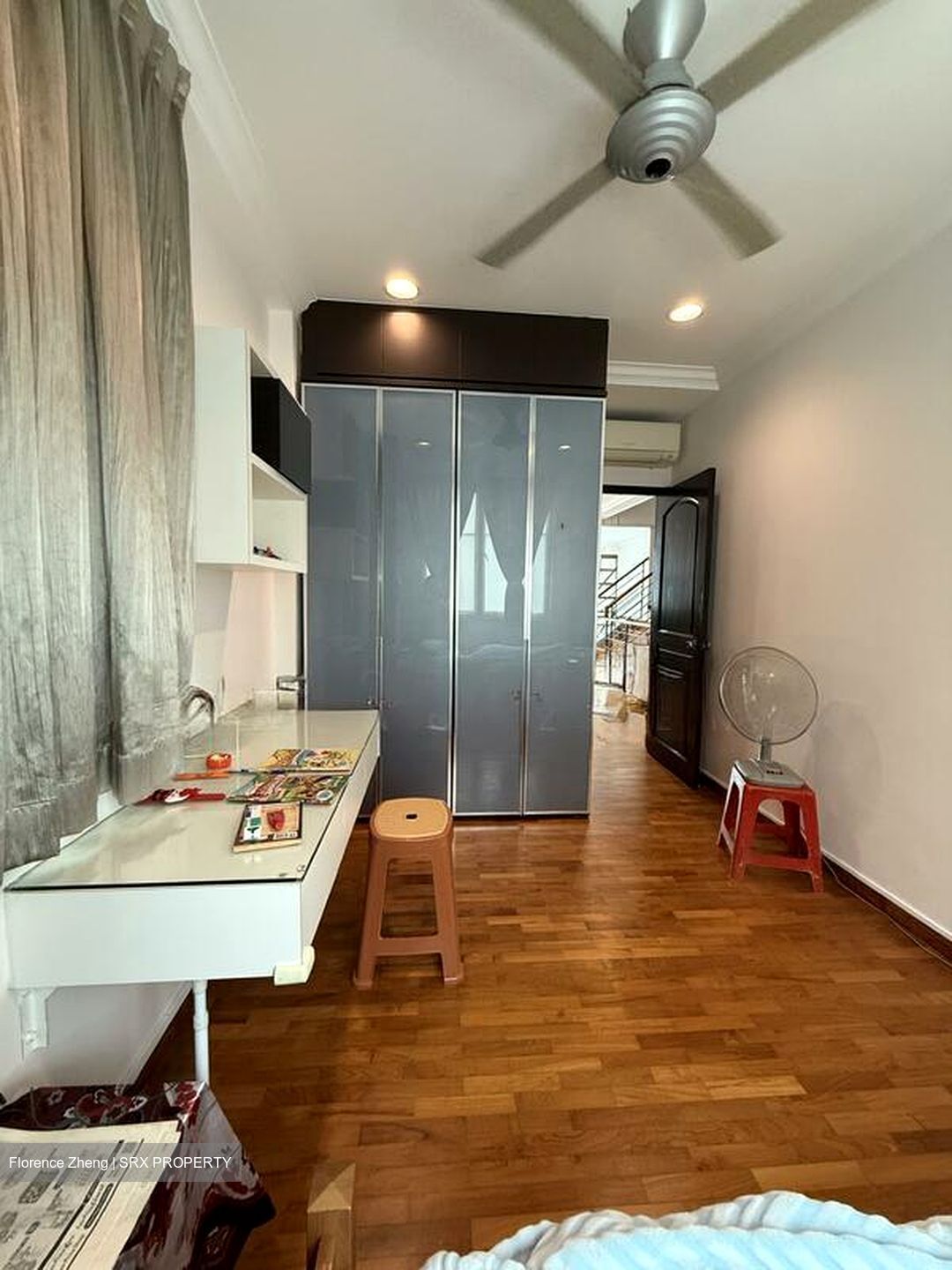 Gerald Drive (D28), Terrace #498381191